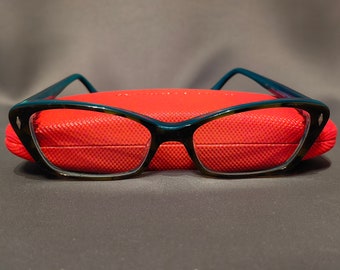 Eyewear frame Prodesign mod.4677 Denmark. Beautiful two-tone eyeglasses frame.