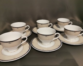Xícara de chá e pires de porcelana Heinrich Winterling, Baviera, Alemanha