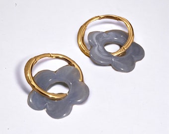 Stainless steel sleeper hoop earrings and blue resin flowers artisanal earrings for women