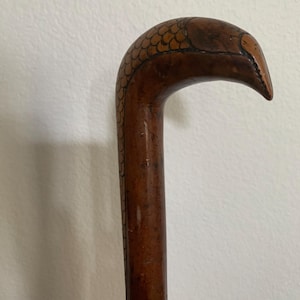 Vintage Hand-carved Horse&#39;s Head Handle and Rustic Shaft Walking Stick/Cane