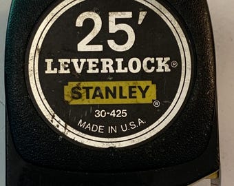 Vintage Stanley Lever-Lock 25-foot Metal Tape Measure Model No 30-425
