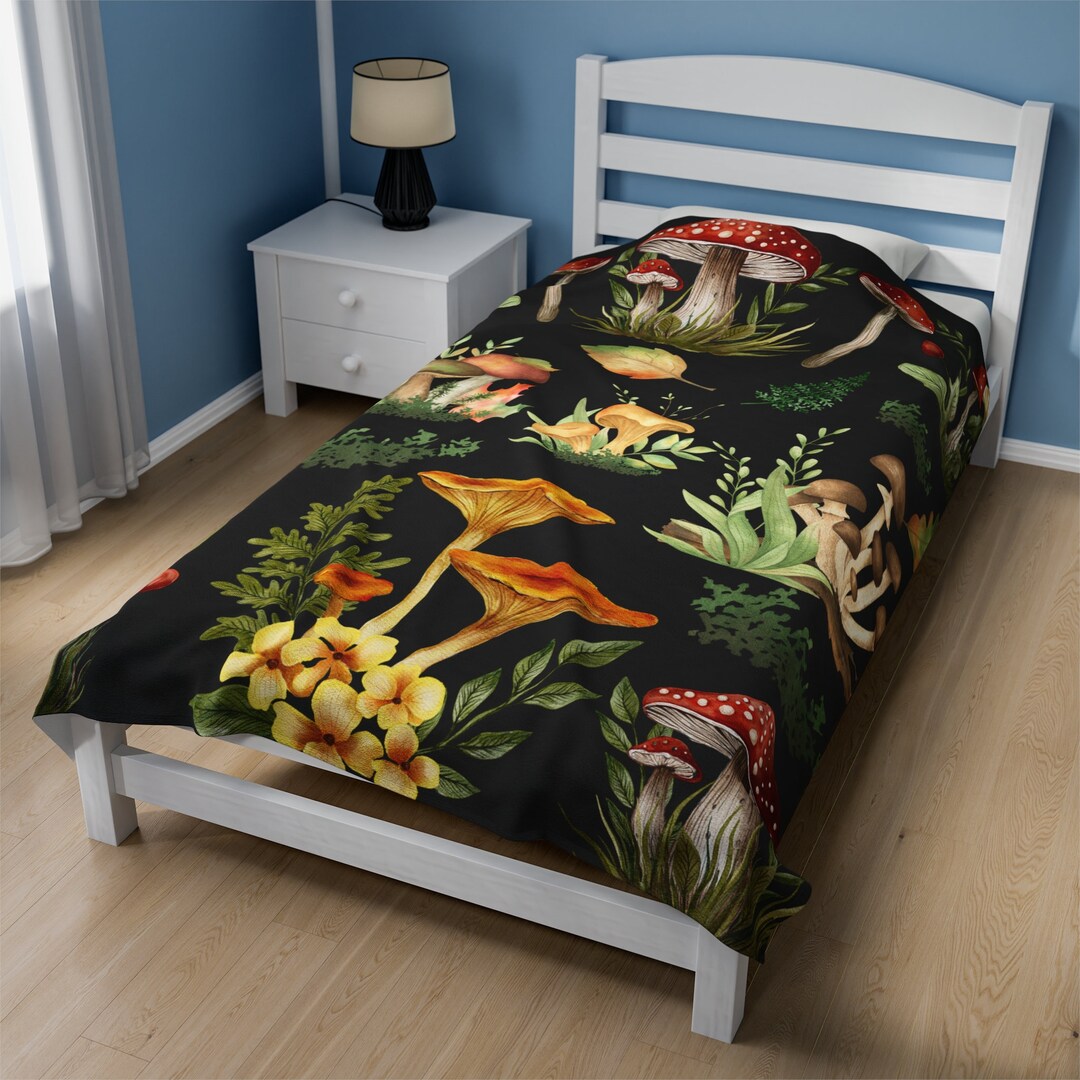 Mushroom Blanket / Cottagecore Mushroom Blanket / Mushroom Gift