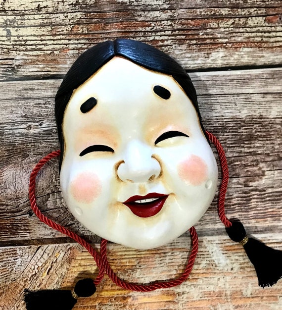 手作りおかめ面：日本の伝統民話の木工芸 - Etsy 日本
