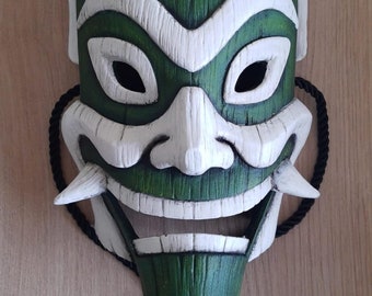 Fantasma japones verde  mask  Anime . Handmade with custom colors. Art for collection or cosplayer.