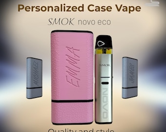 Étui personnalisé pour cigarette électronique SMOK Novo Eco : support gravé avec nom, étui de protection compact avec emplacement pour cartouche de rechange. Cadeau idéal pour les vapoteurs.