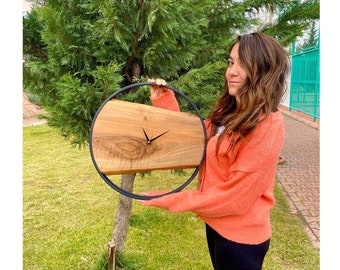 Live Edge Walnut Wood Clock: Personalized Black Metal Frame