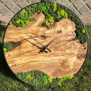 Handmade Olive Wood & Moss Wall Clock: Unique Home Decor