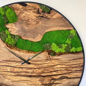 Olive Wood Moss Wall Clock: Handcrafted Nature Art Decor