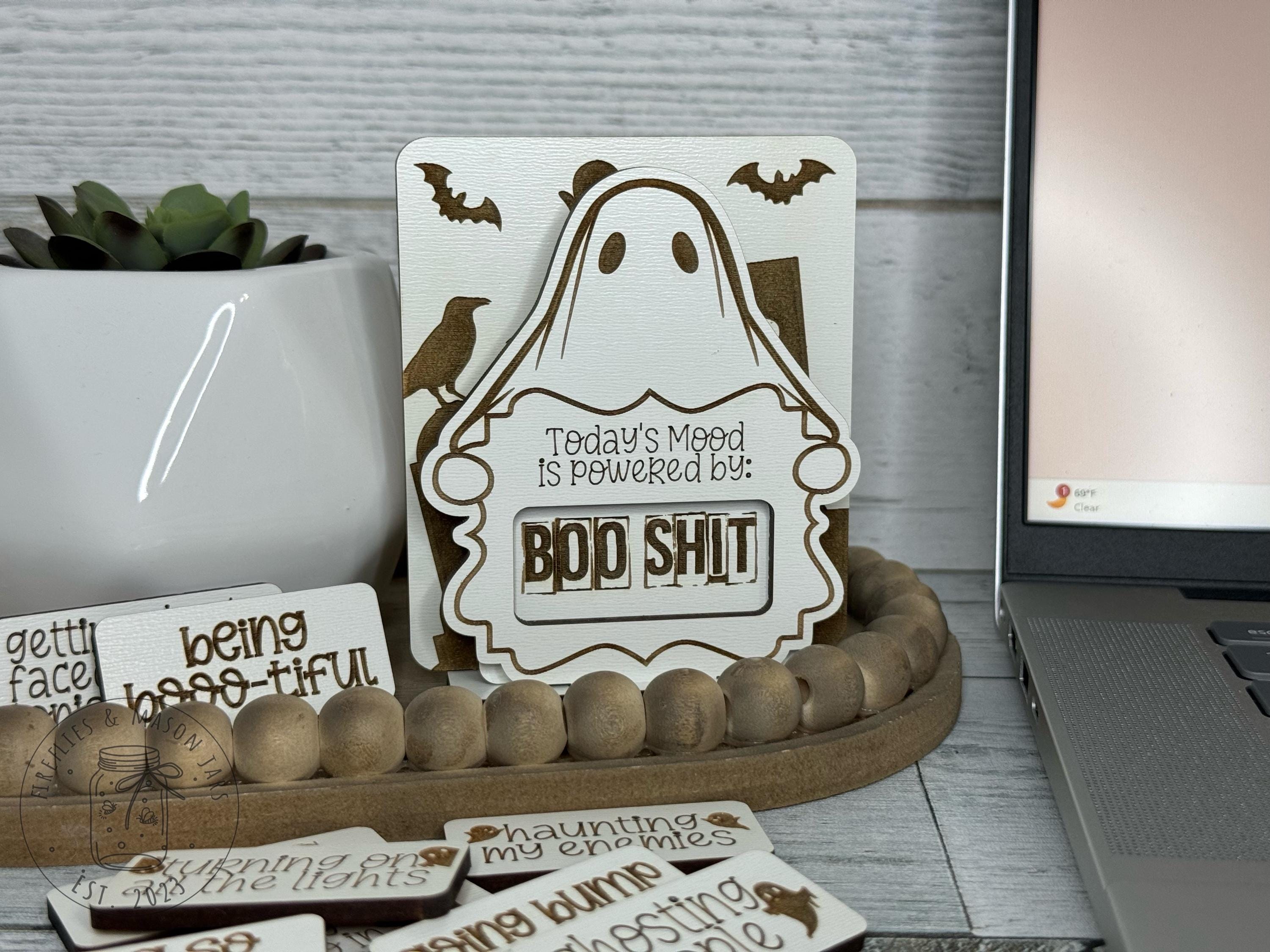 Halloween Ghost Wooden Box Sign – 5x5 Inch Rustic Desk Decor For Home & Office