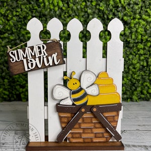 TINY HONEY BEE Insert, Interchangeable Flower Basket, Flowerpot, Market Stand, Apple Basket, Fence, Tiny Car