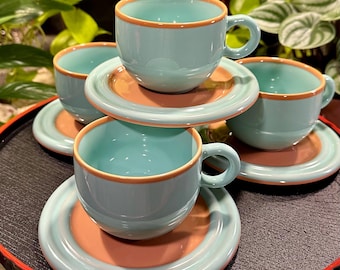 Juego de 4 tazas y platillos Epoch Red Rock / Gres verde espuma de mar y coral / Tazas de café de estilo moderno de mediados de siglo, Corea