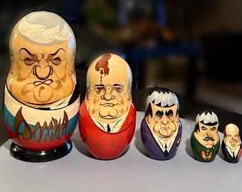 Signed 1998 Russian Political Matryoshka Nesting Dolls – Yeltsin, Gorbachev, Brezhnev, Stalin & Lenin – Hand Painted 5-Piece Set