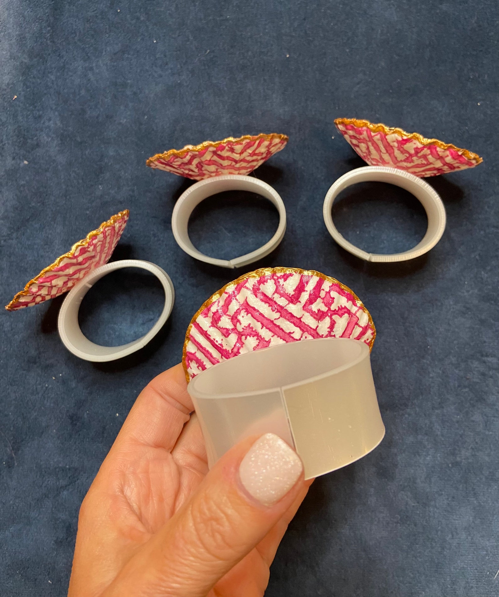 Set of 4 Scallop Shell Napkin Rings, Pink Floral Pattern, Spring ...