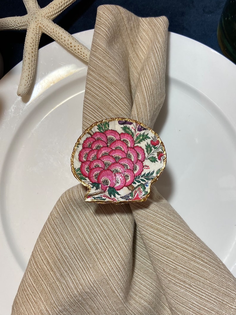 Set of 4 Scallop Shell Napkin Rings, Pink Floral Pattern, Spring ...