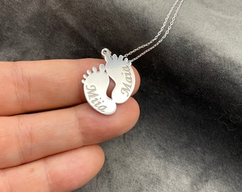 Mom Custom Necklace with Feed,925 Silver Baby Feet Necklace,Custom Name Necklace,New Mom Necklace,New Mom Jewelry,Footprint Necklace
