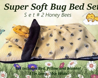 Bearded Dragon Bug Bed Set