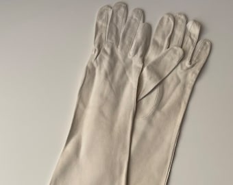 1950s White Cotton Elbow/Opera Gloves