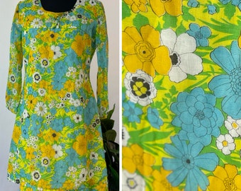 The CECE Dress: 1960s Mod Floral Dress by Carol Brent
