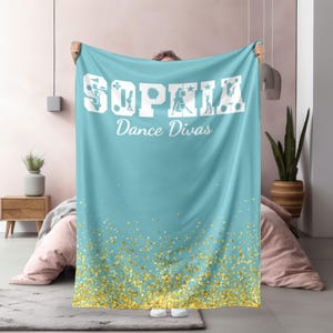 Personalized Cheerleader Fleece Blanket: Custom Name & Team Throw