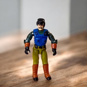 Vintage G.I. Joe Gung-Ho V3 Action Figure – 1992 U.S. Marine Hasbro Collectible – 3.75” Classic Military Toy for Collectors