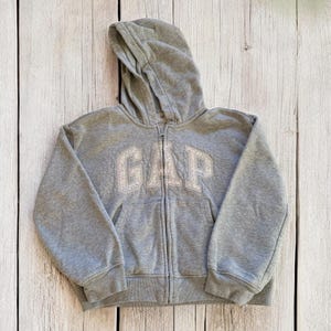 Y2K GAP（ギャップ）刺繍 レアロゴ ジップアップフーディ/L/レッド New Gap Arch Zip Hoodie Red Size 2T 3T 4T 5T 2 3 4 5 years Logo