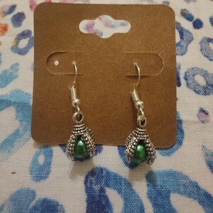 claw earrings