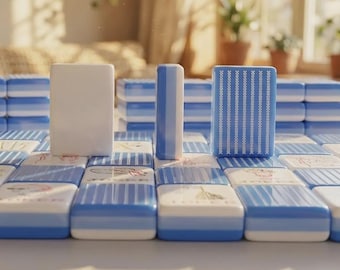 Blue and White Stripe Patterned American Mahjong Tile Set | Acrylic Mahjong Tiles