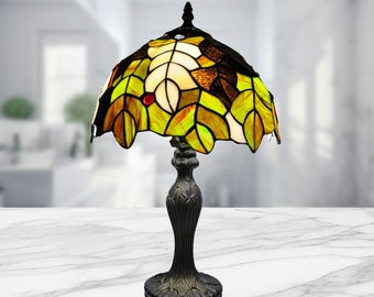 Tiffany-Style Table Lamp – Handcrafted Stained Glass Art Bedside Desk Light
