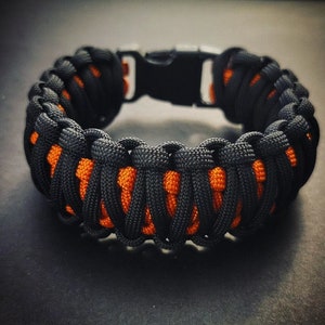 Ultimate Paracord Bracelet Cobra Stitched with microcord Tutorial DIY 