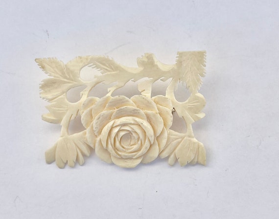 Carved 1940s Vintage Rose Pin - image 2