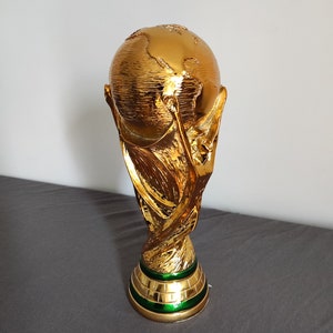 World Cup replica 36 cm1.3 kg,World Cup Trophy 36 cm, World Cup replica 36 cm, World Cup Trophy, in resin, fifa World cup image 2