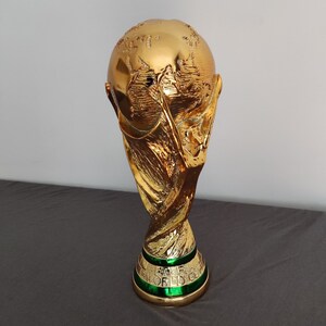 World Cup replica 36 cm1.3 kg,World Cup Trophy 36 cm, World Cup replica 36 cm, World Cup Trophy, in resin, fifa World cup image 9