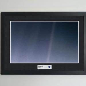 Póster de El Punto Azul Pálido - Nave espacial Voyager 1 - Espacio - Astronomía - Doble soporte impreso y placa - Tierra icónica