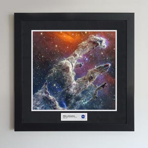 Pillars of Creation - James Webb Weltraumteleskop Poster - Astronomie - Doppeldruck auf Leinwand mit Plakette - Weltraum Fotografie
