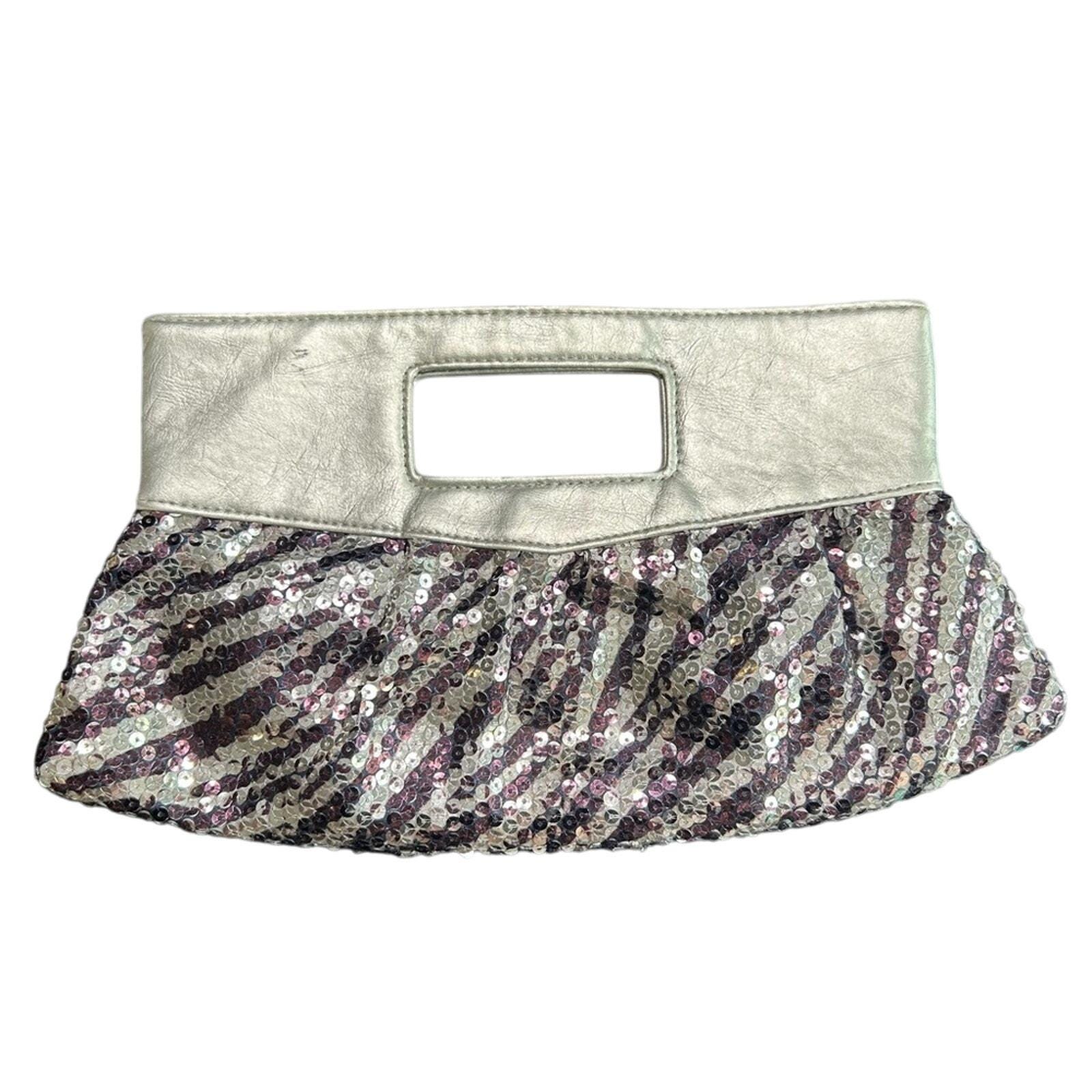 Zebra Clutch Canada