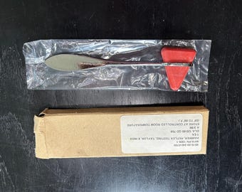 Vintage- Reflex Testing- Device- 8 inches- with box- made in Taiwain- red silver