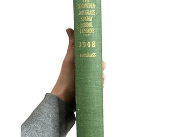 Libro antico anni '40 lezioni della scuola domenicale alcuni indossano tavolino verde religioso