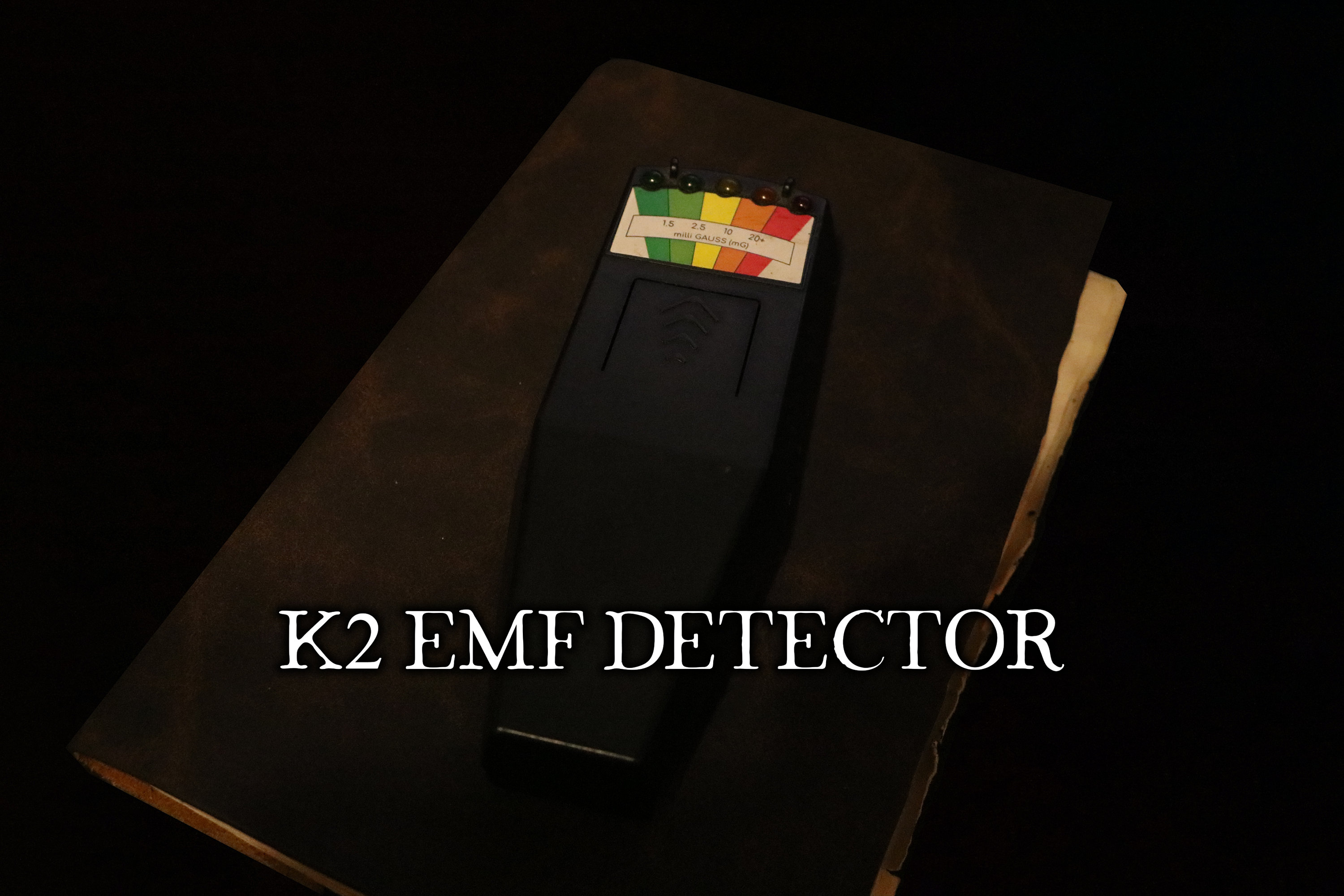 K2 Champ électromagnétique Emf Gauss Meter Détecteur de rayonnement  Portable Emf Moniteur de champ magnétique (1 pièce, noir)