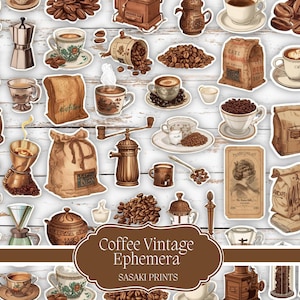 Può includere: Una collezione di adesivi vintage a tema caffè. Gli adesivi presentano tazze di caffè, chicchi di caffè, macinacaffè e sacchi di caffè. La tavolozza dei colori include sfumature di marrone, beige e bianco, con un'estetica invecchiata. Il testo "Coffee Vintage Ephemera" è visibile.