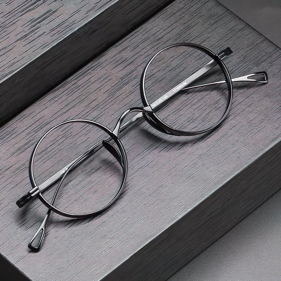 Vintage round frames cheap