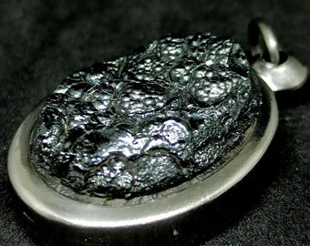 Ciondolo in pietra Leklai: collana con amuleto del Buddha della montagna Umklum
