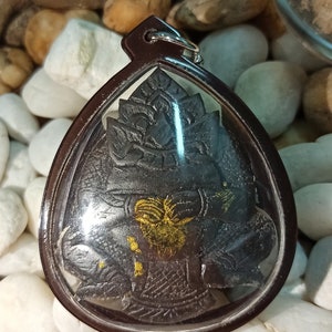 Phra Rahu Om Moon Lp&#39; Noy Wat Sresatong Hand Craft Real Coconut Shell Wealth Rich Success Thai Buddha Amulet Pendant With Necklace