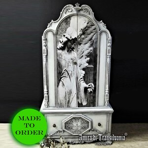 Custom Antique Style Armoire: Art Furniture, Italian Design