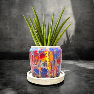 Flower planter | Concrete Plant Pot | Succulent Plant Pot | Minimalist Planter | Indoor Planter | Drainage Hole | Embossed Painting Art