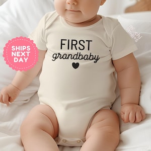 First Grandbaby Bodysuit For Baby, Neutral Baby Shower Gift, Baby Announcement Outfit, New Grandparent Gift, Unisex Infant Clothes(AD-23)