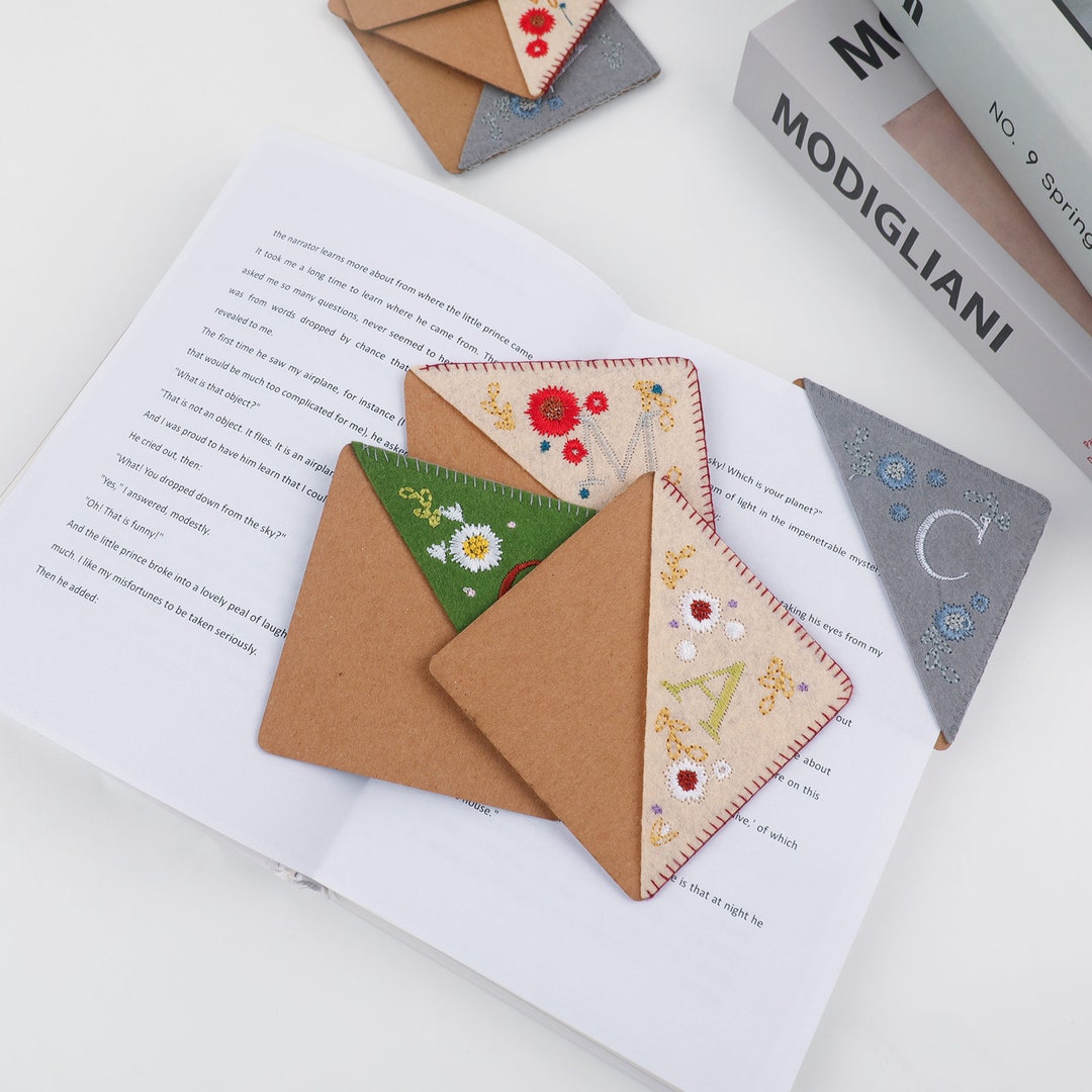 Handmade Embroidery Felt Bookmark 26 Letters Book Marks Felt Etsy