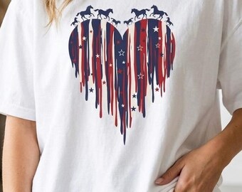Patriotic Horses Heart Graphic Tee T-Shirt | 4th of July, American Pride, Veteran