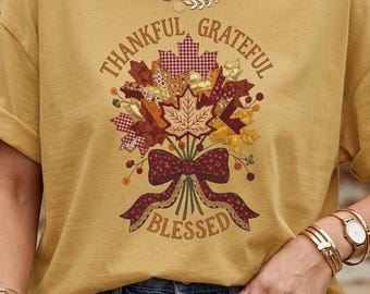 Thankful Blessed Grateful Leaves Bouquet T-shirt | Fall Autumn