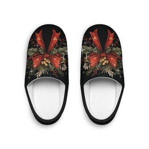 Festive Women&#39;s Indoor Slippers with Holiday Bow Design, Cozy House Slippers, Christmas Gift, Winter Relaxation Footwear, Cute Indoor [...]