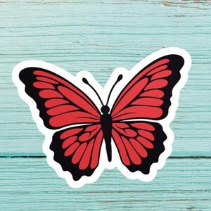 Rode vlinder kiss-cut vinyl sticker sticker, insect minnaar cadeau, op de natuur geïnspireerde laptop sticker, autoraamdecoratie, buiten vinyl sticker